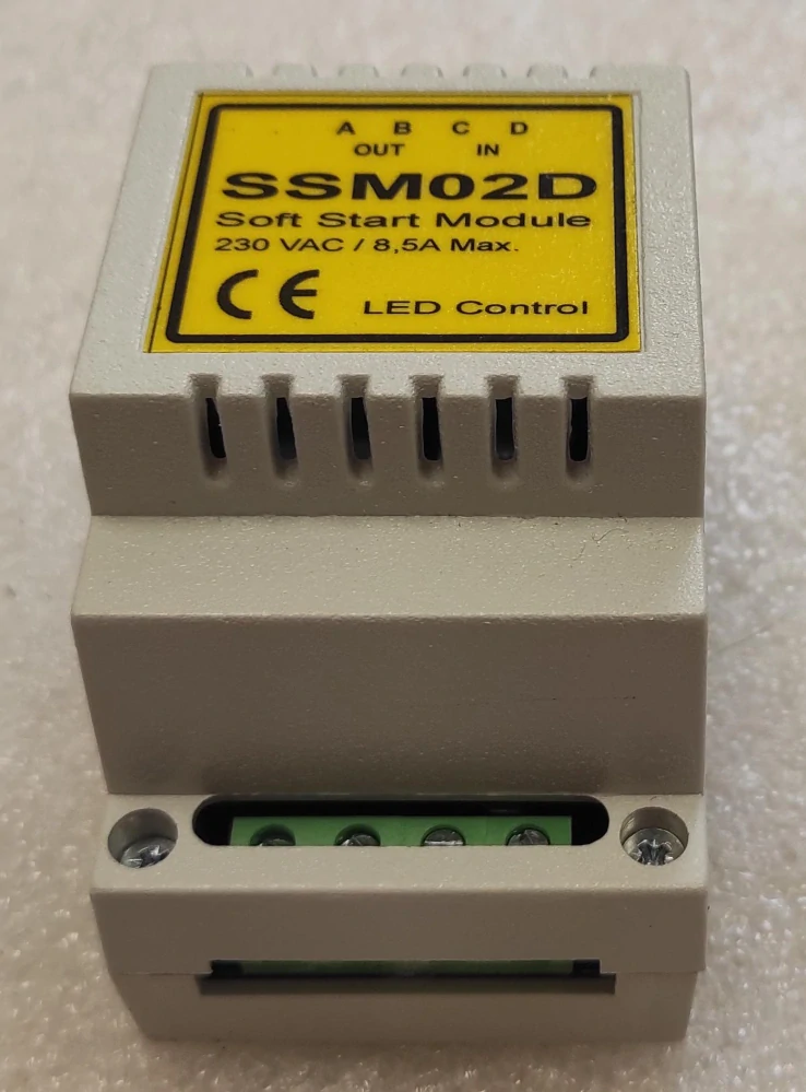 Limiter elektronický DIN 2kW